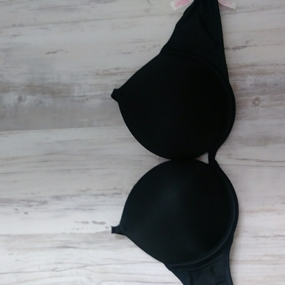 Victoria's Secret PINK black push up bra 32 D